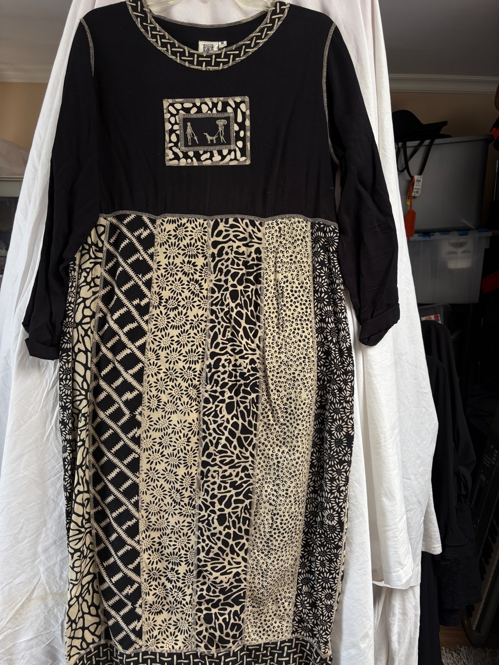 Vintage Usindo Black and Cream Mixed-Print Long Sleeve Dress